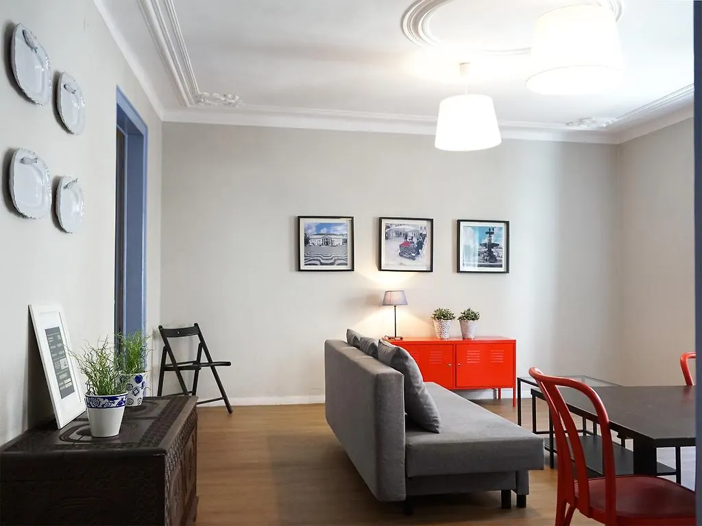 Combro By Patio 25 Apartment Lisbon Portugal