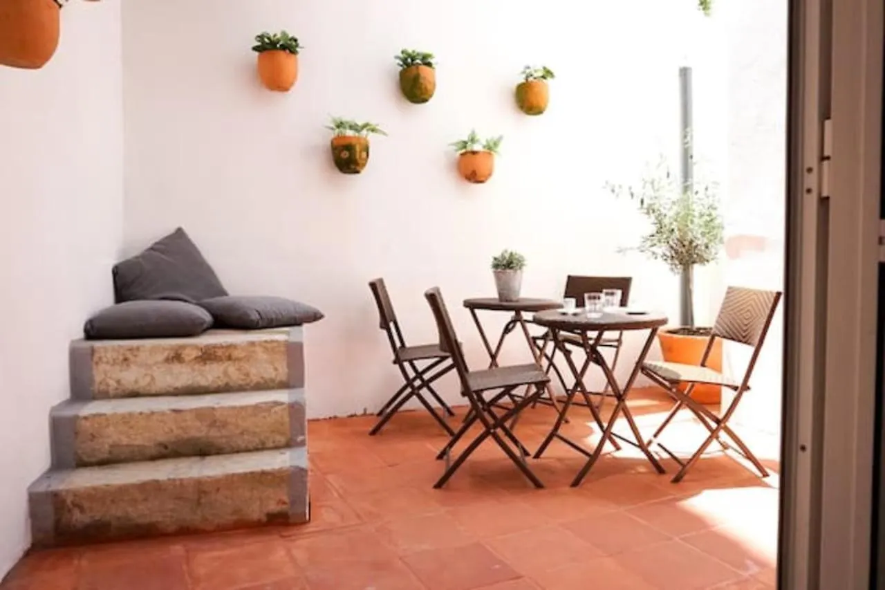 Combro By Patio 25 Apartment Lisbon Portugal